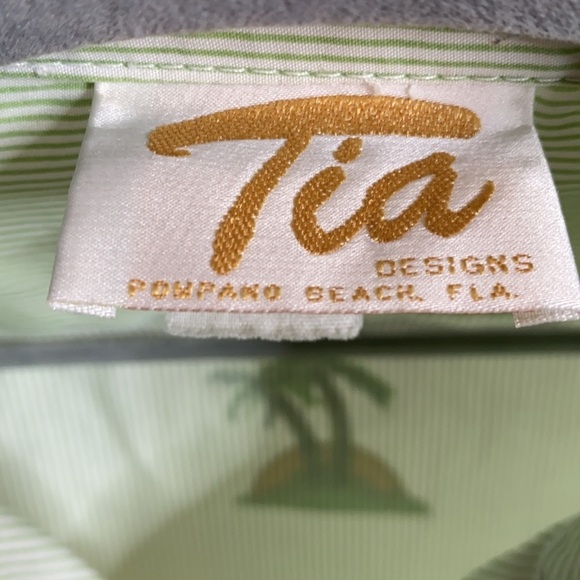 Tia Designs Women's Green & White Striped Button Down Shirt Palm Trees sz Large - Picture 5 of 7